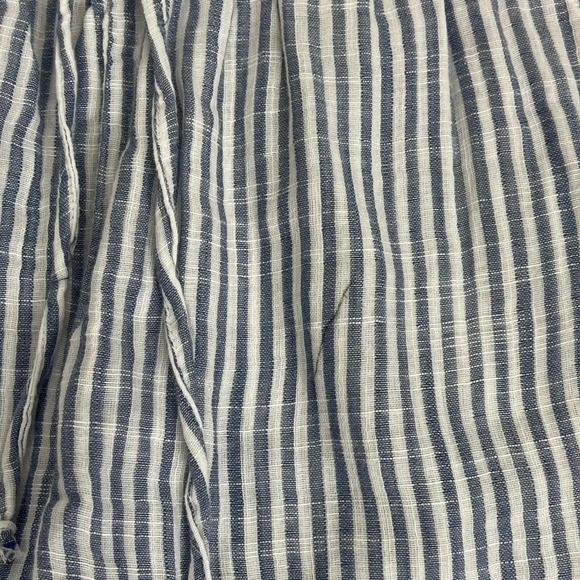 NEW BeachLunchLounge Shorts Womens XS Blue White Striped Cotton Drawstring NWOT - Picture 3 of 9